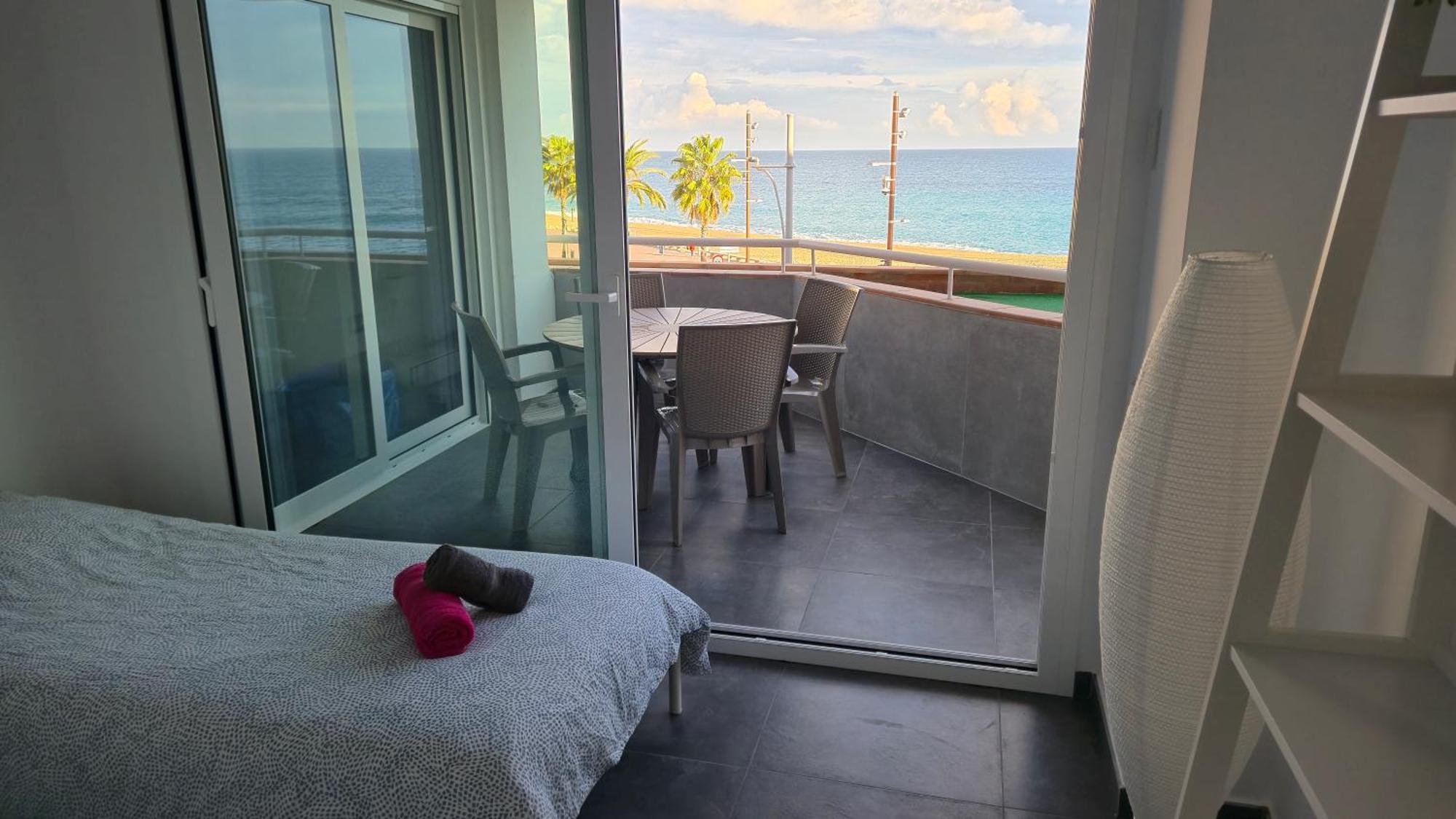 Apartments Paradise Lloret Льорет-де-Мар Экстерьер фото