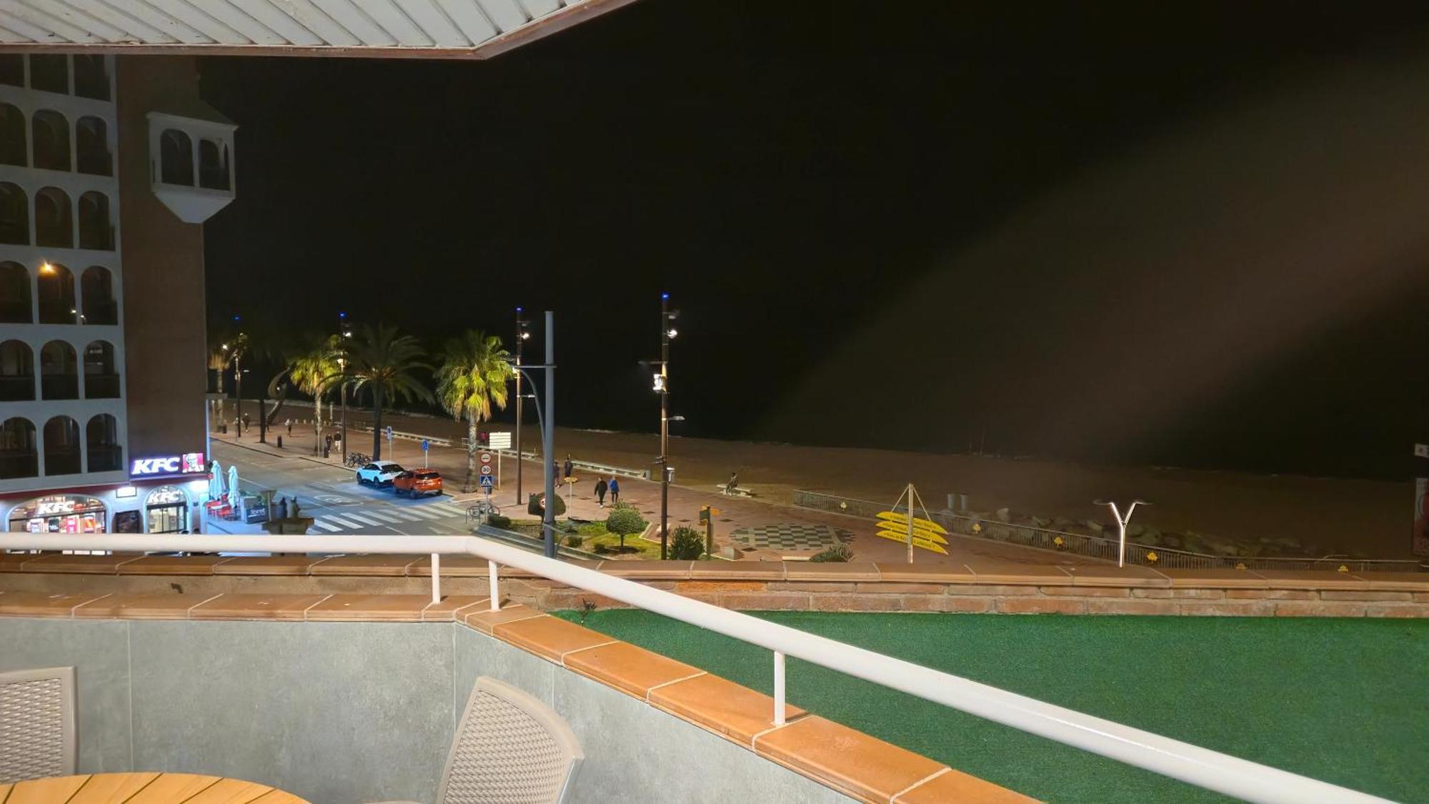 Apartments Paradise Lloret Льорет-де-Мар Экстерьер фото