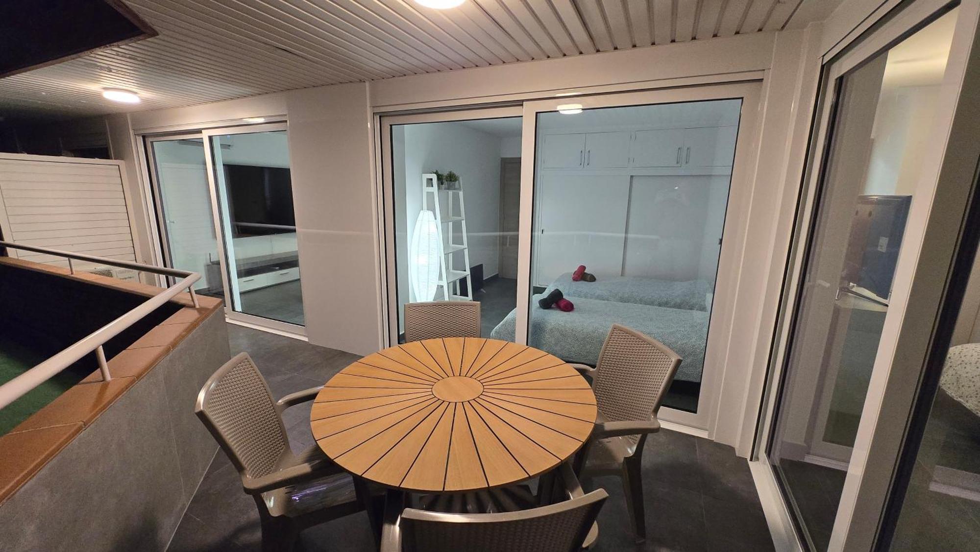 Apartments Paradise Lloret Льорет-де-Мар Экстерьер фото