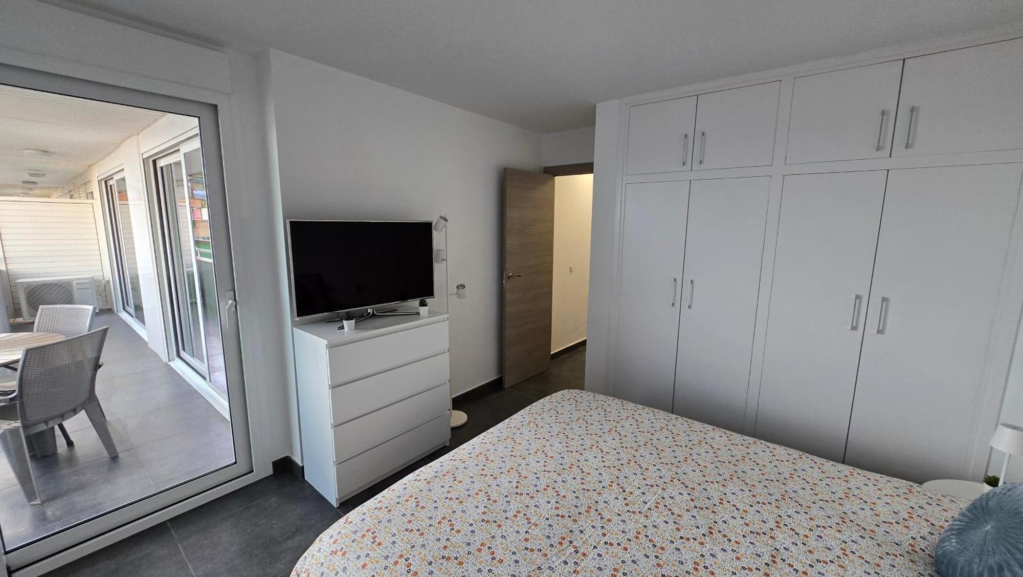 Apartments Paradise Lloret Льорет-де-Мар Экстерьер фото