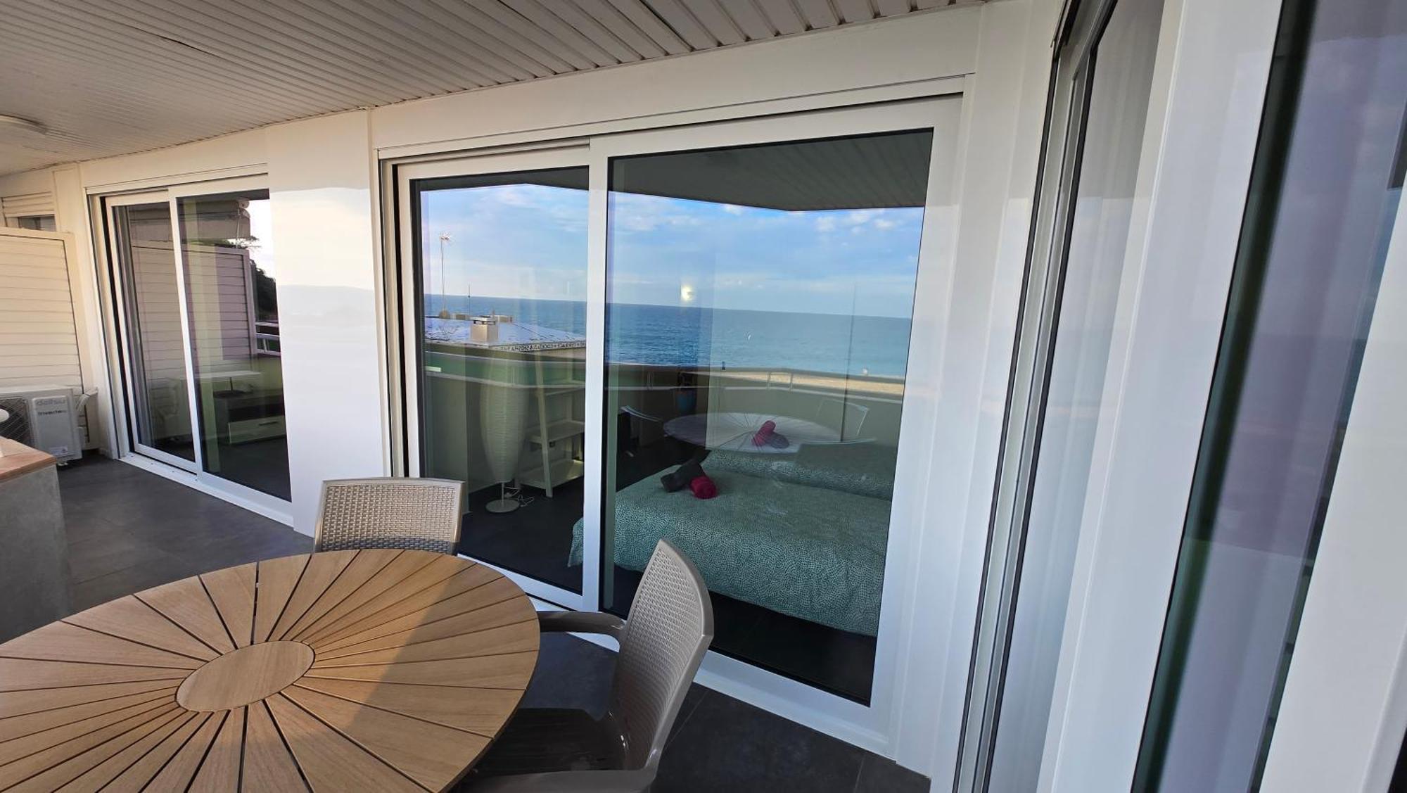 Apartments Paradise Lloret Льорет-де-Мар Экстерьер фото
