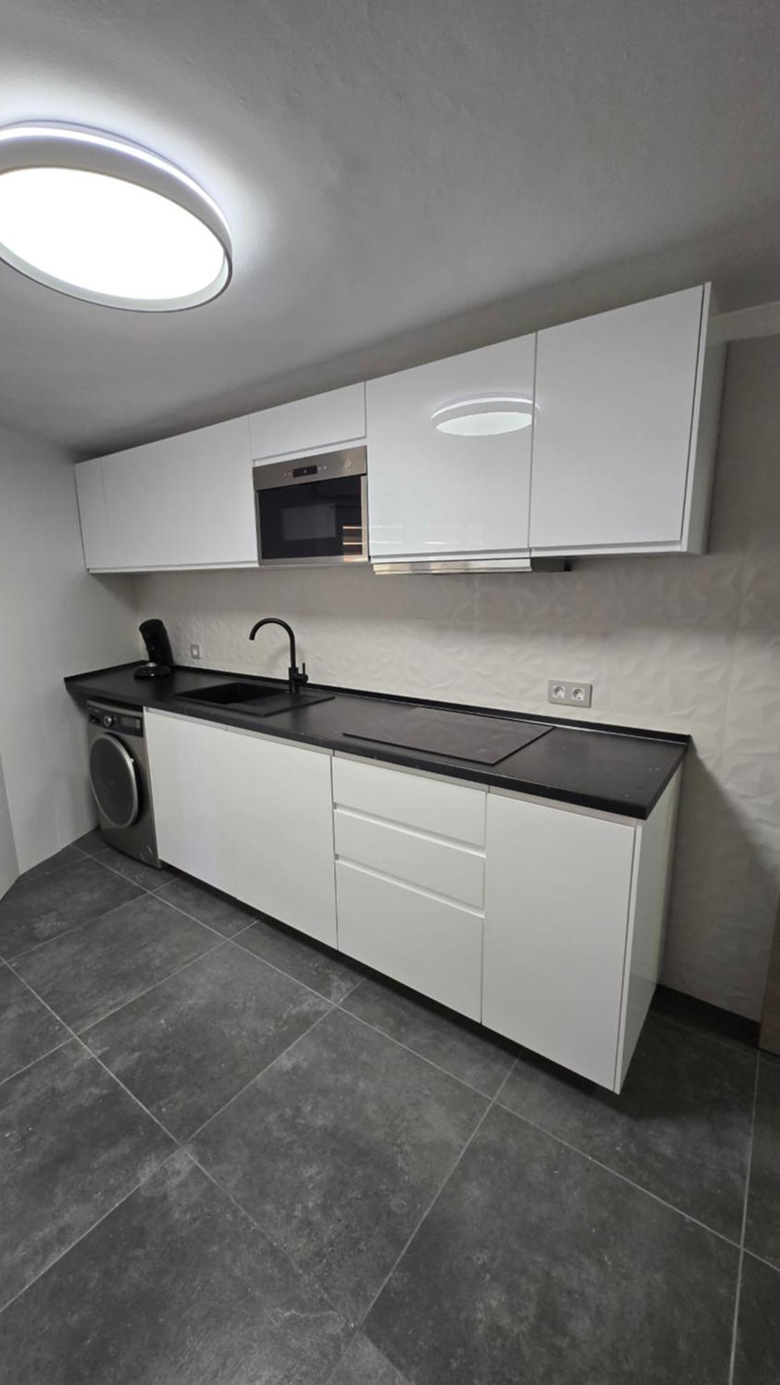 Apartments Paradise Lloret Льорет-де-Мар Экстерьер фото