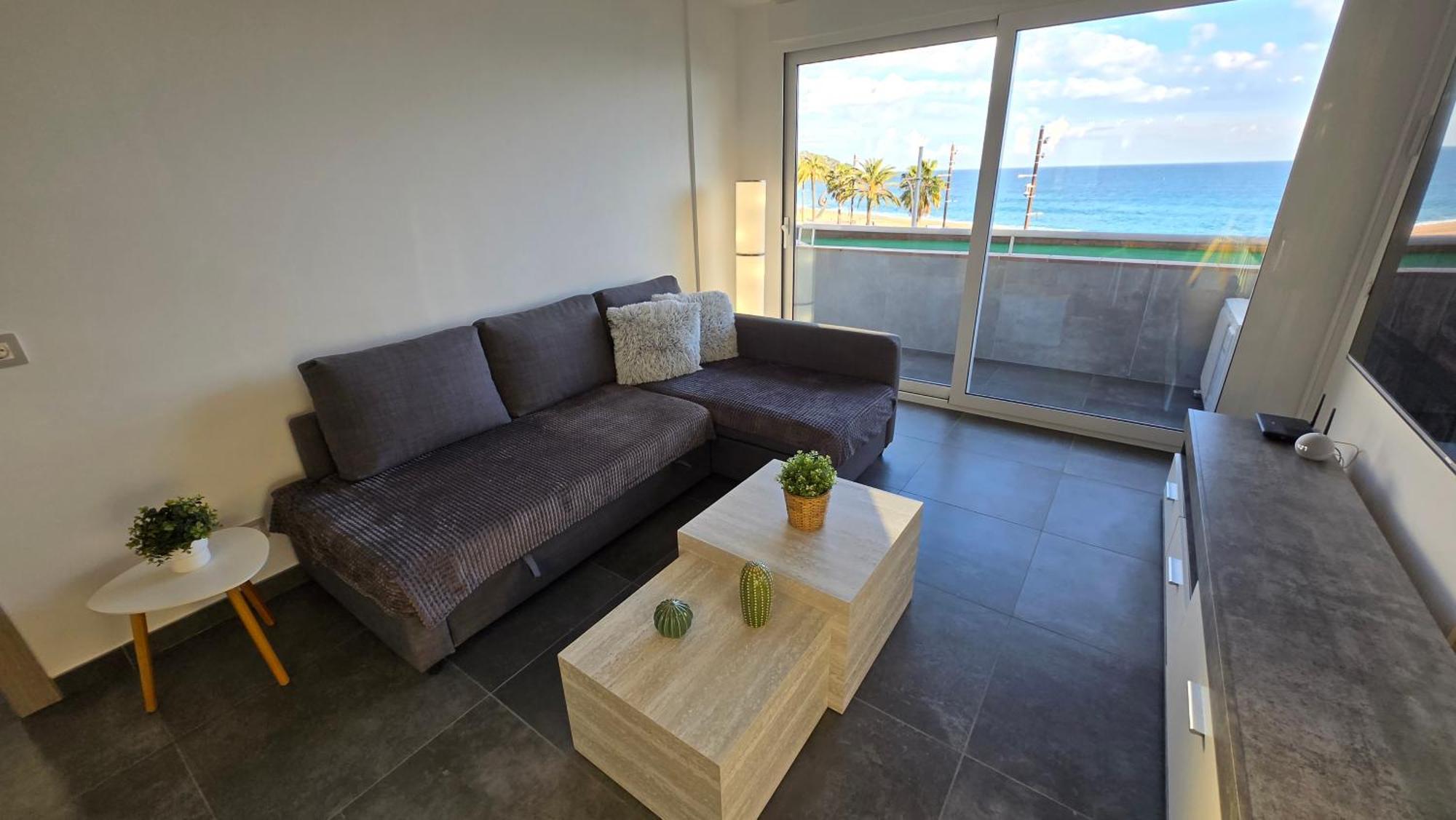 Apartments Paradise Lloret Льорет-де-Мар Экстерьер фото